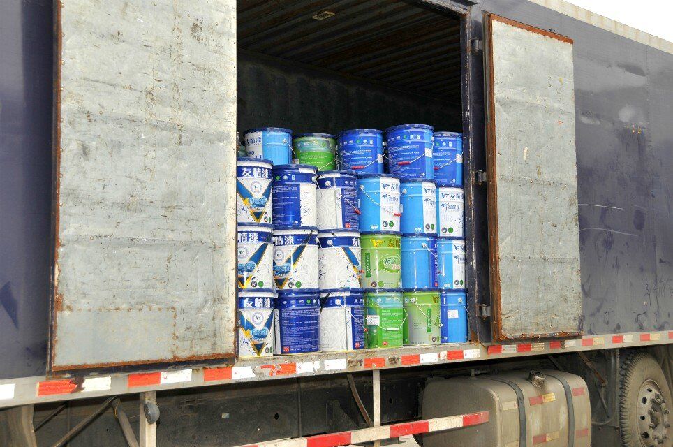 參觀廠區(qū)，增強(qiáng)合作信心